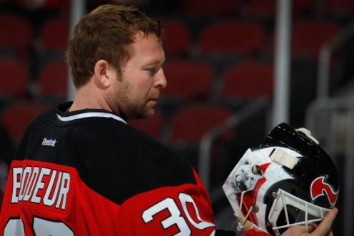hi-res-457061079-goalie-martin-brodeur-of-the-new-jersey-devils-looks-at_crop_north